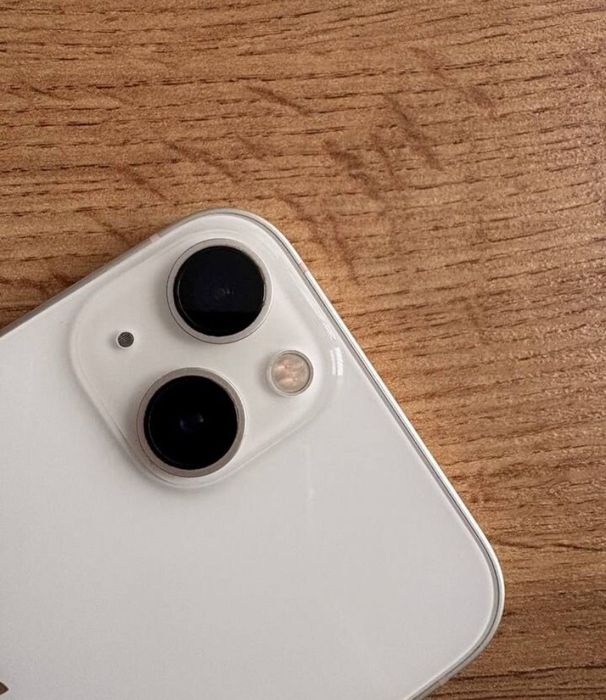 iPhone 13 128GB с гарантией