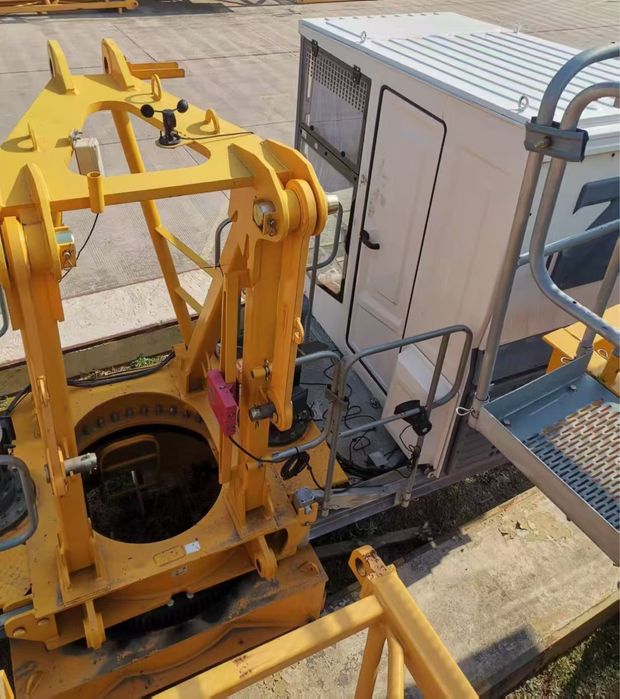 Башенный кран Zoomlion 6015 8 тонн