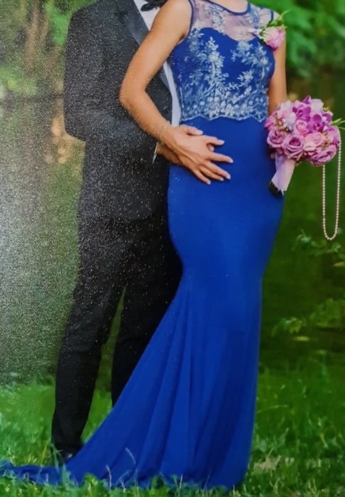 Rochie de ocazie, purtata o singura data