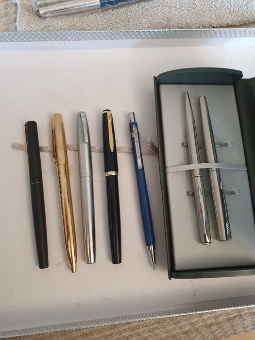 Stilou Parker Sheaffer pix Waterman 4 culori Parker