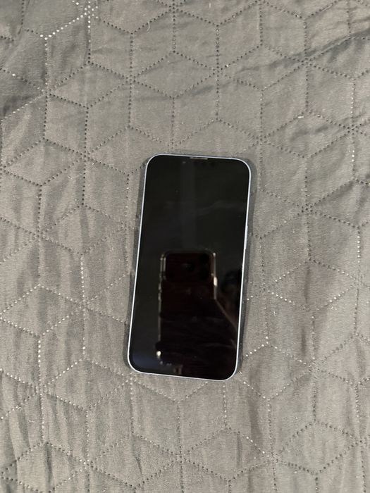 iphone 14 син цвят