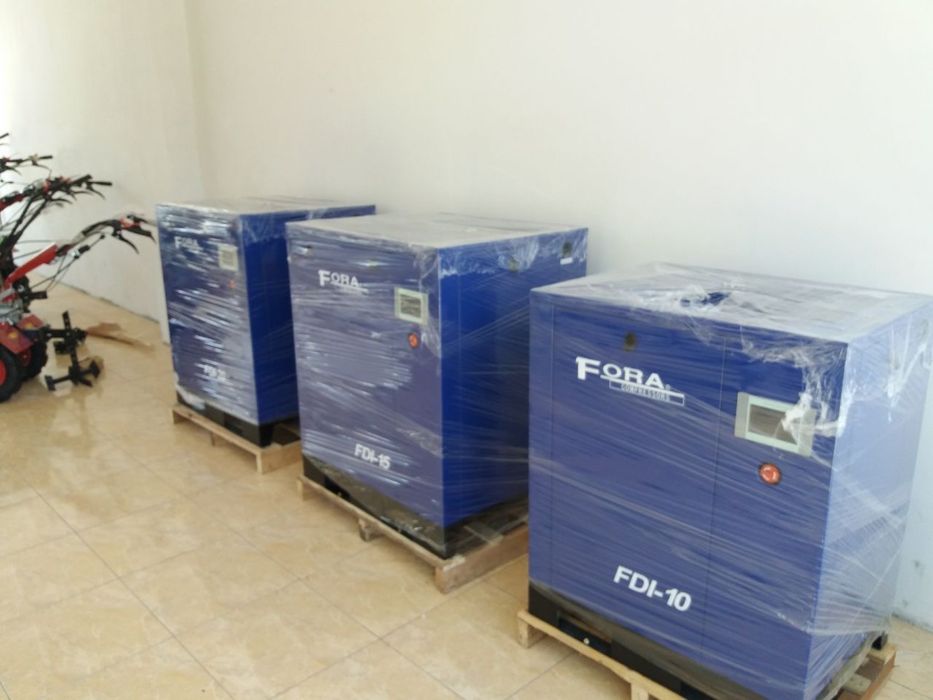 винтовой компрессор. RATO , BECKER , FORA