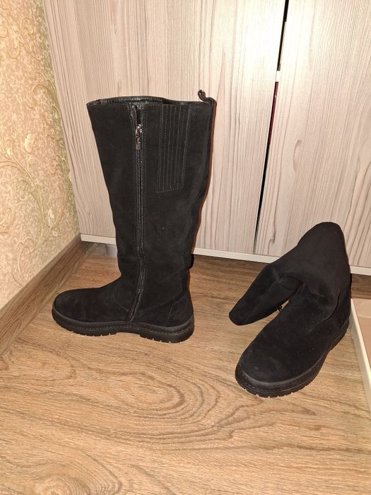Продам обувь б/У, женская, зима