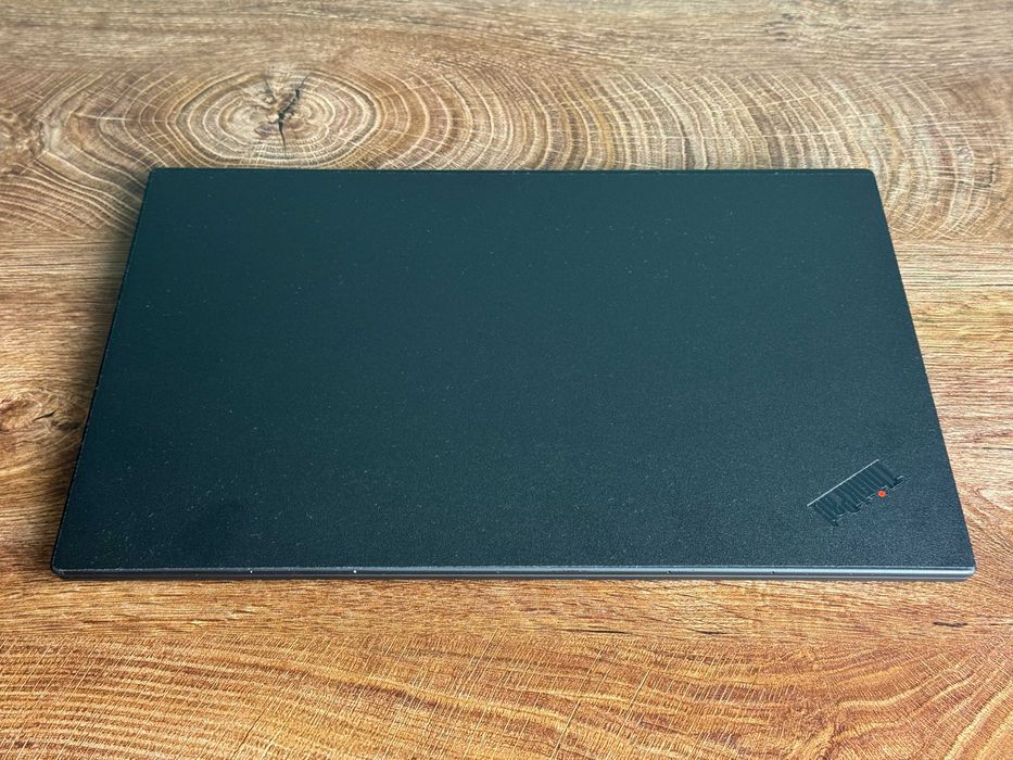 LENOVO ThinkPad X1 Carbon (6th Gen) 14" i5-8250U/8GB /256GB NVME/14" FullHD/HDMI/Web-Камера