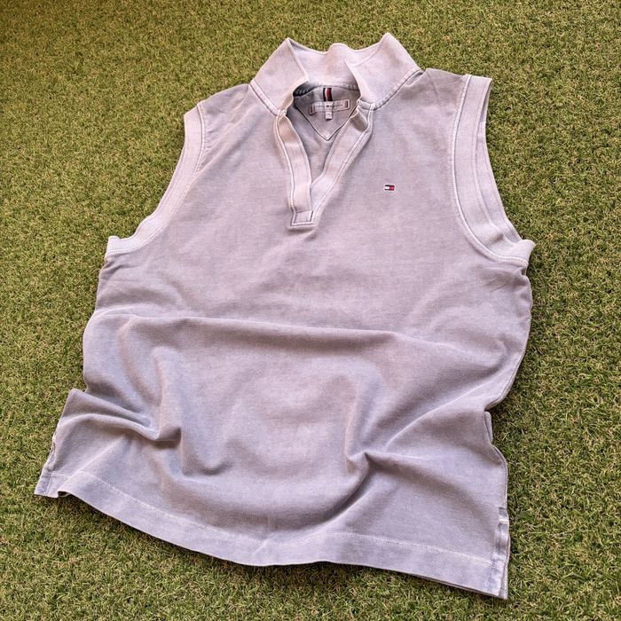 Дамски блузи с къс ръкав