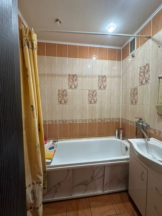 Продается 2х комнатная квартира