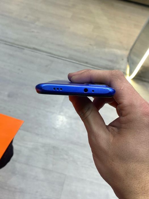 Телефон жағдайы жақсы бари істеп тұр