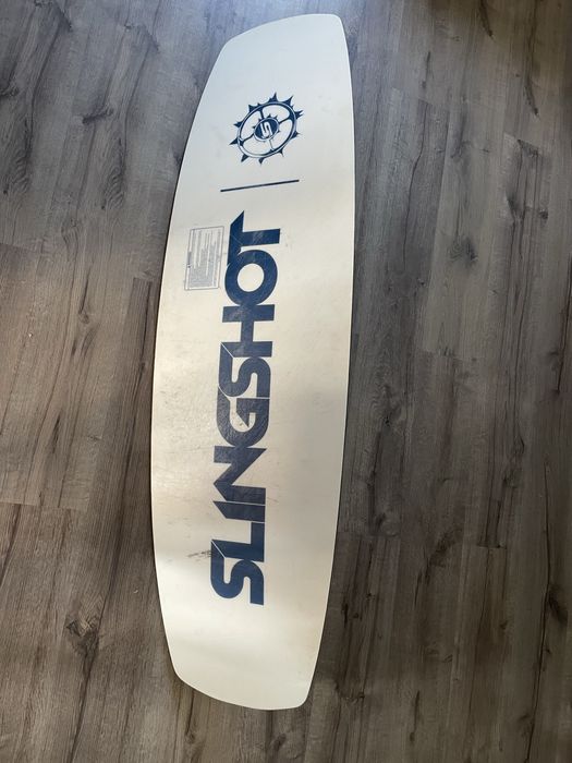 wakeboard slingshot 152 см