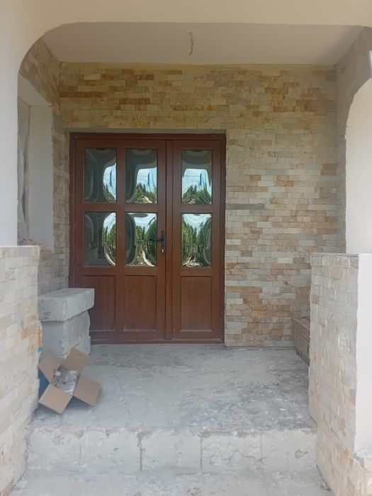 Execut lucrări de amenajări interioare și exterioare Gorj