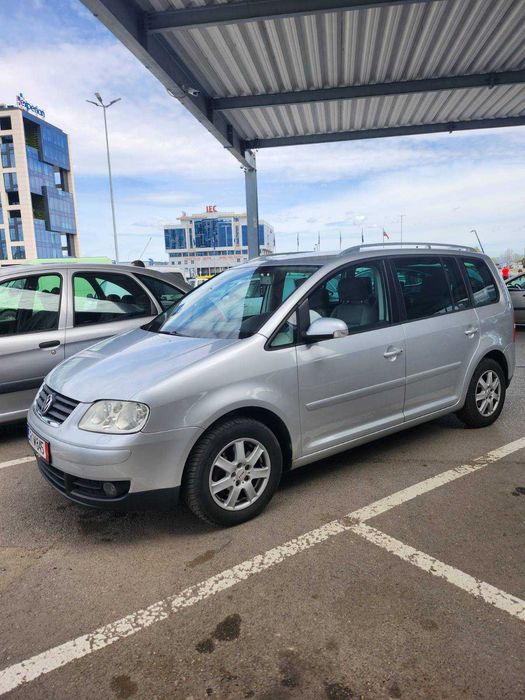VW Touran град София