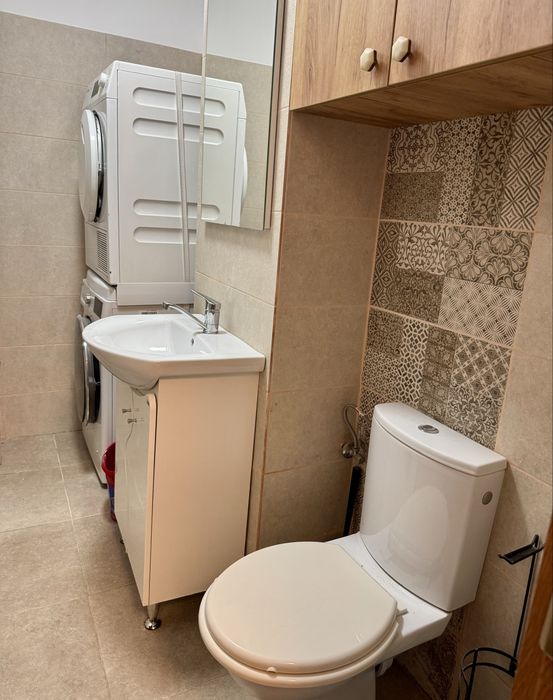 Inchiriez Apartament 4 Camere, Campina zona Salcie