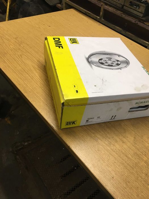 Маховик за Мини 2015г F56  1,2i 105кс