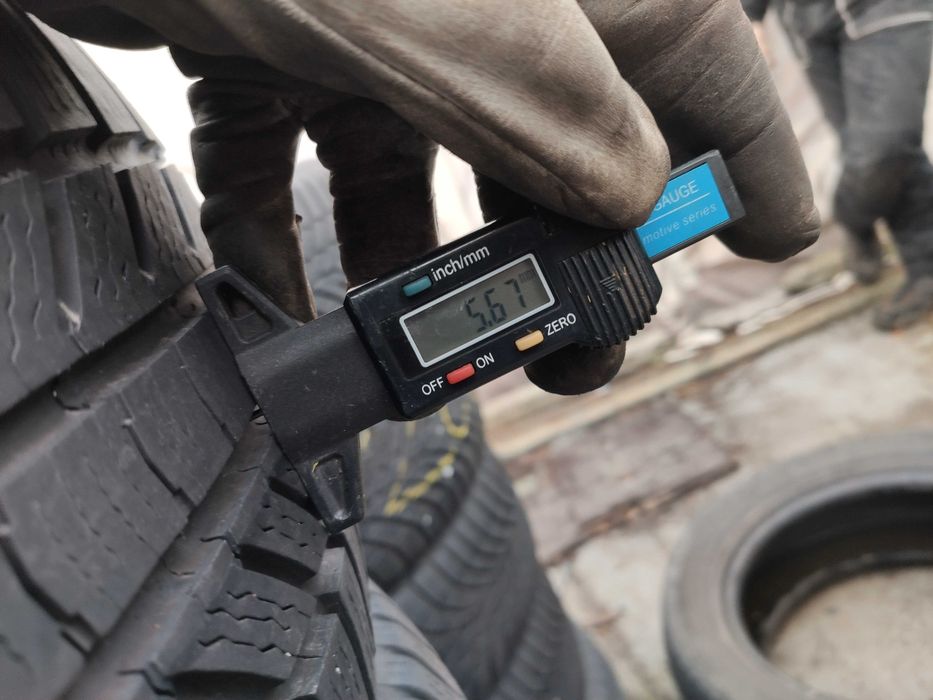 4бр Зимни гуми 215 55 17 - Continental - DOT 2024