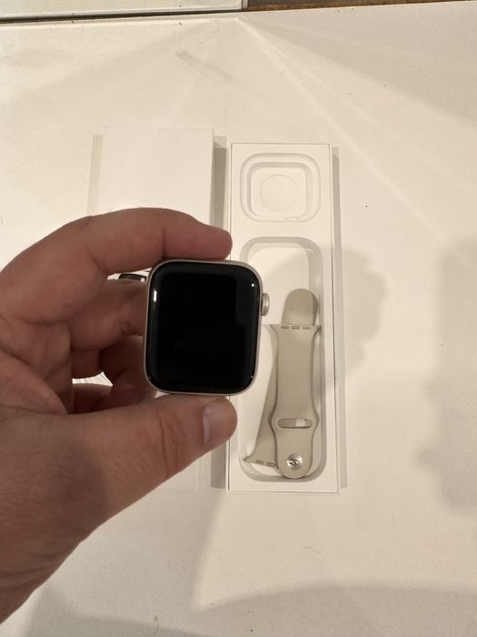 Appl watch se + cxxxxx ccx. C