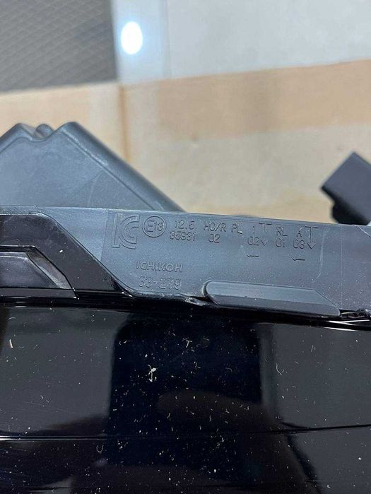 фара камри 75 с блоком б/у оригинал