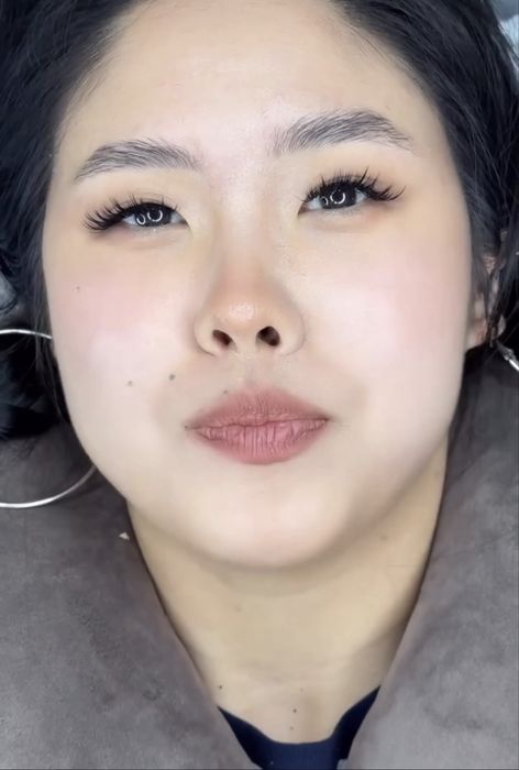 Наращивание ресниц , Ламинирование бровей