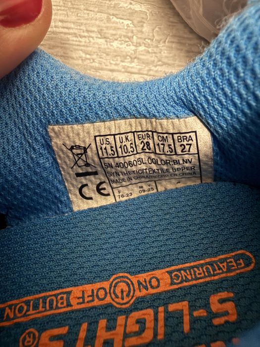 adidasi skechers nr 28