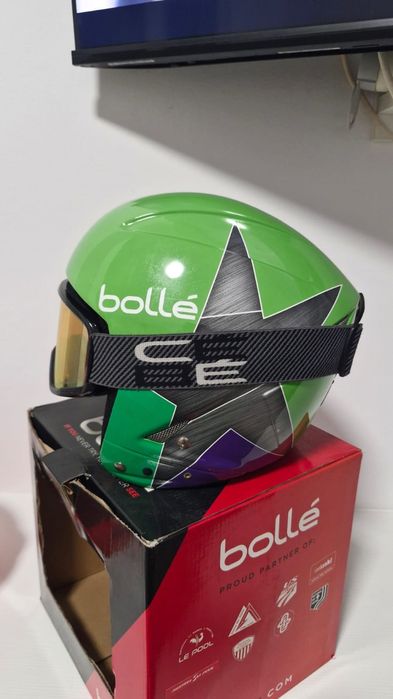 Casca pentru schi FIS