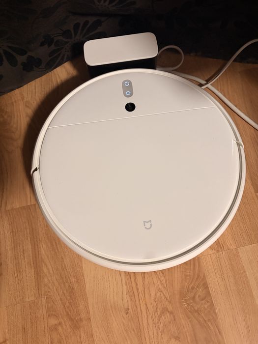 Aspirator Robot Inteligent Xiaomi Mi Robot E12 – Stare Excelentă