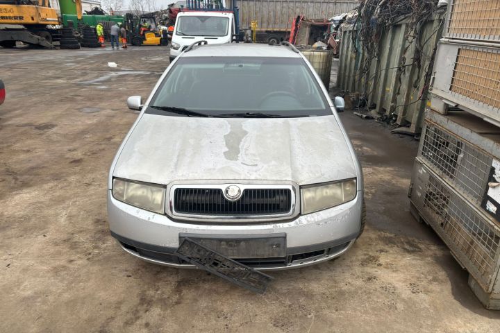 Debitmetru aer 0 281 002 757 Skoda Fabia 6Y