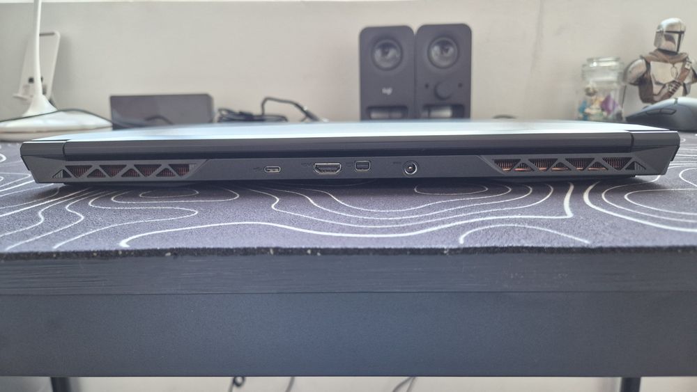 Laptop Gaming RTX 4060 / i7 / 32GB RAM / 1TB SSD – Monster Tulpar T5