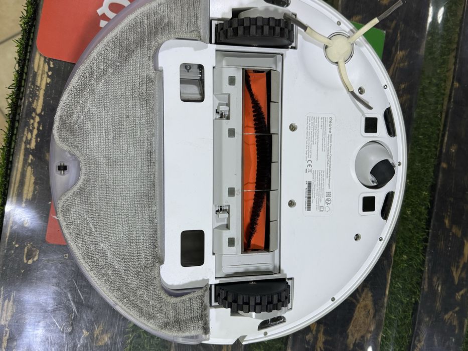 Робот пылесос DreameBot D9 plus