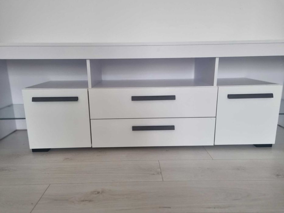 Comoda cumparata in februarie