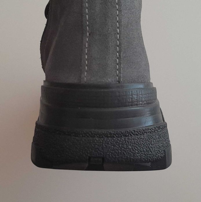 Сиви дамски обувки кецове на платформа от велур естествена кожа Noosy