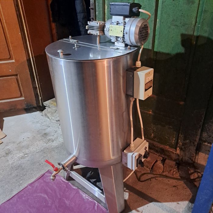 Машина за инвентиран сироп