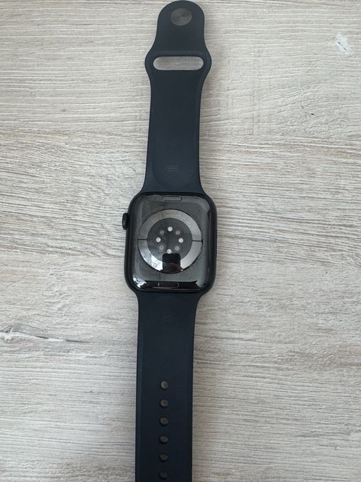 Часы эпл вотч 8 серий