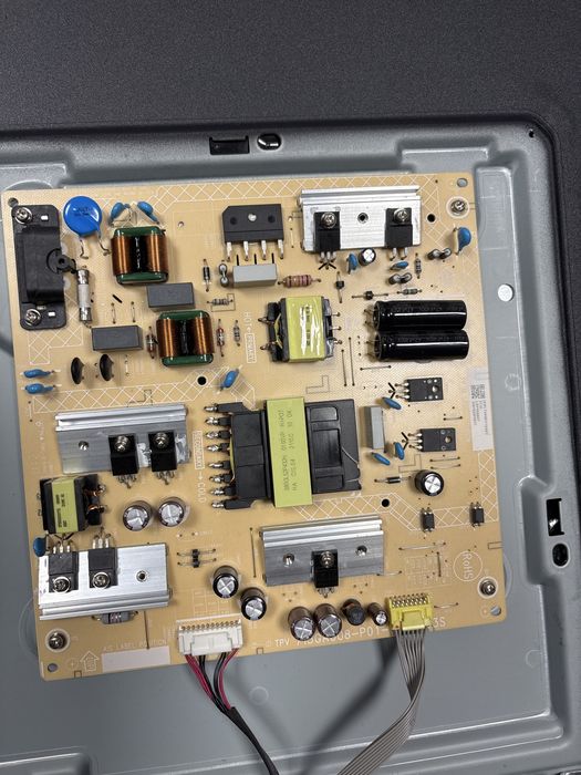 Televizor Philips pentru piese -display spart