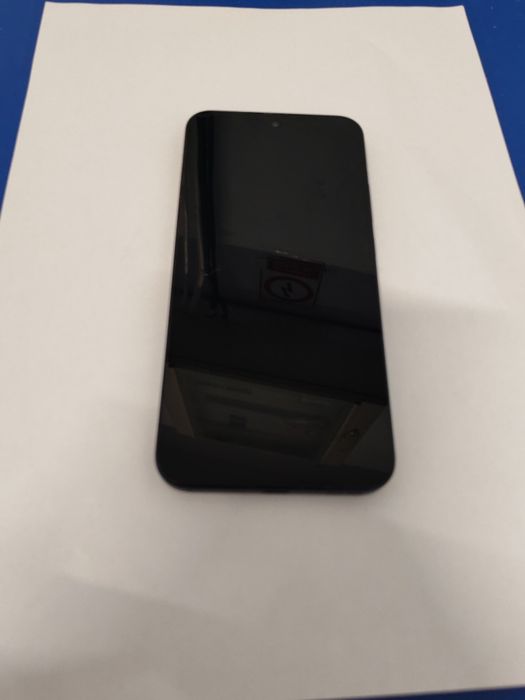 Oppo reno 13 5G 12Gb RAM