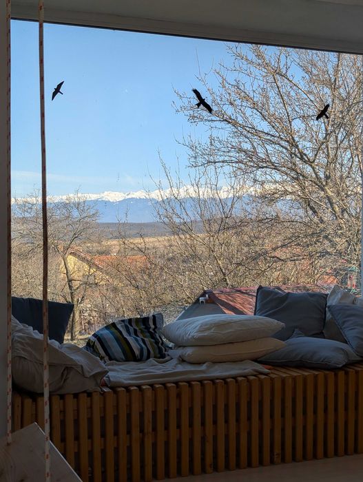 Inchiriez o casa speciala in natura langa Sibiu
