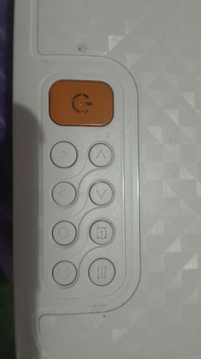 Проектор б/у в отличном состоянии