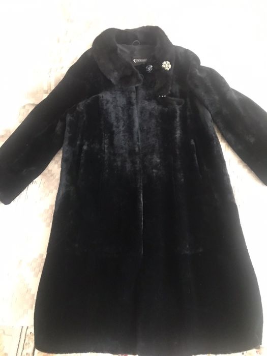 Продам цигейковую шубу