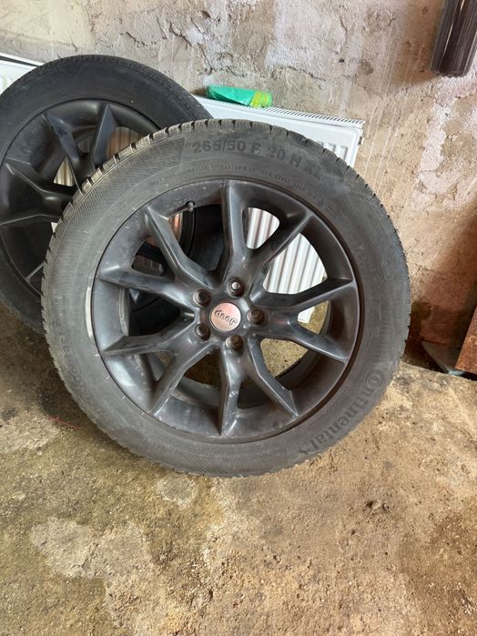 Гуми с джанти за Jeep 20“