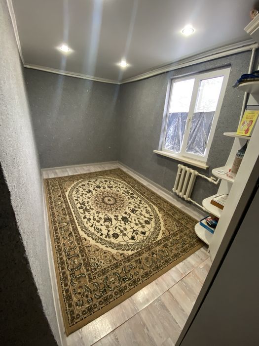 Продам квартиру .