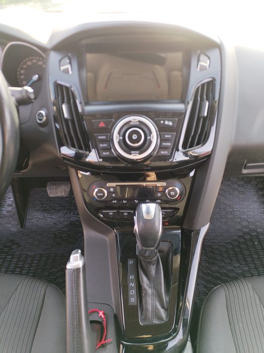 FORD Focus 2013 — imagine 3