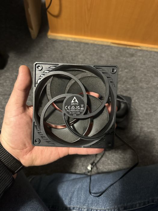 Coolere Arctic 12 PWM no RGB