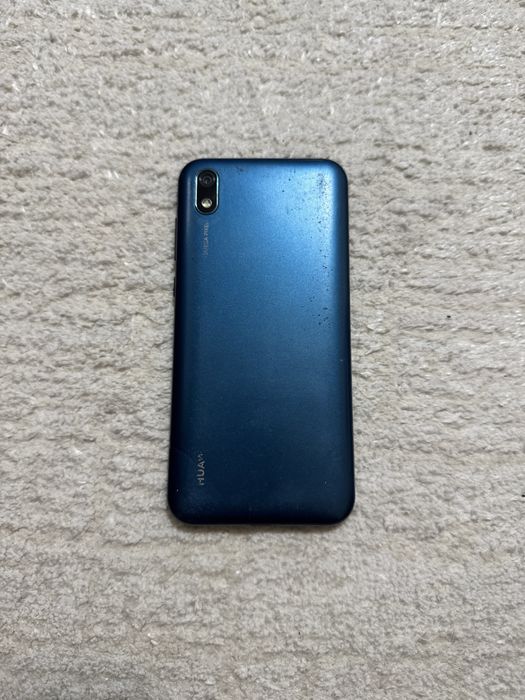 Телефон Huawei y5 2019