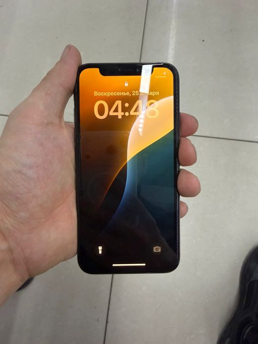 Срочно iPhone продам XS память 256
