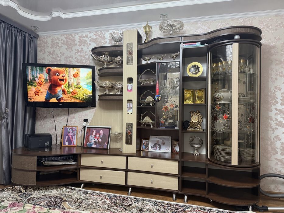Продам стенку в отличном состоянии