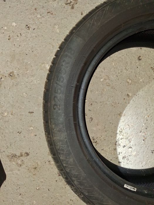 Vand anvelope 225/55/R18 dot 2025folosite iarna trecuta f putin..