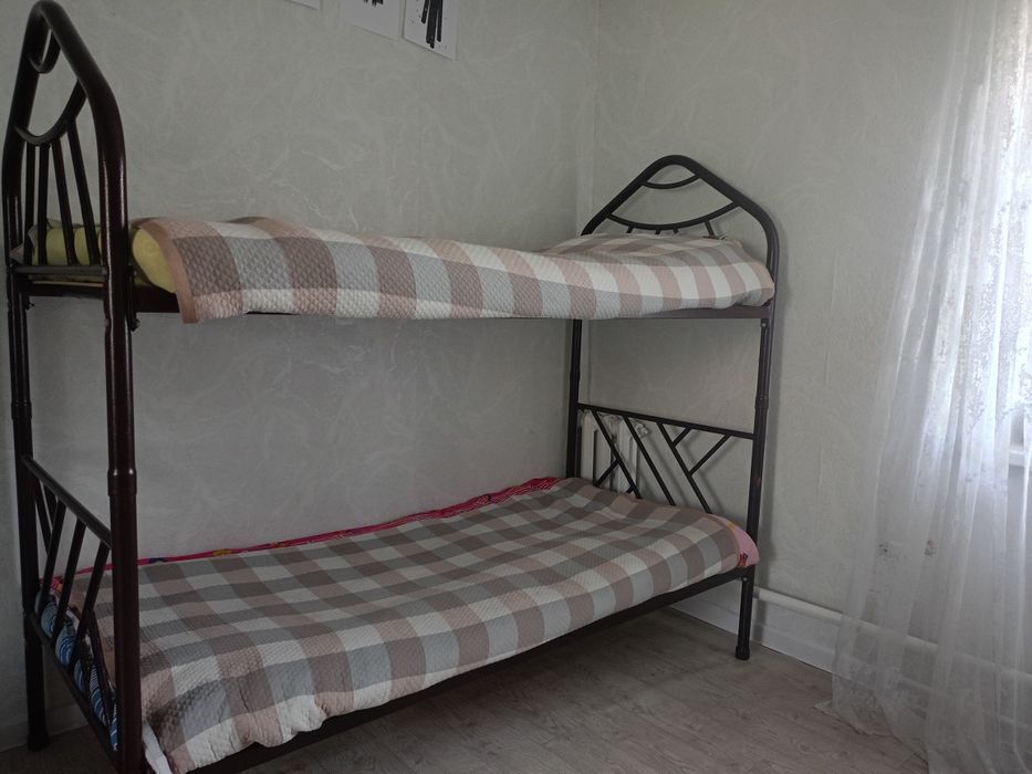 Продам 2х ярусную кровать