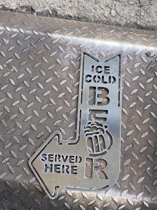 Плазмено изрязване на надписи, интериорни украси и много други