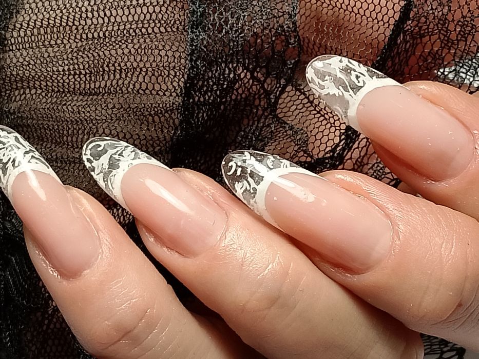 Маникюр Педикюр Ноктопластика