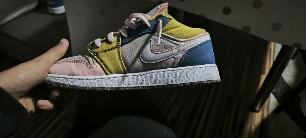 Adidași Jordan 1 low GS