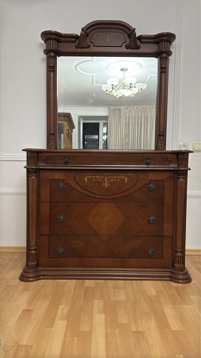 Турецкий комод-трюмо, натуральное дерево