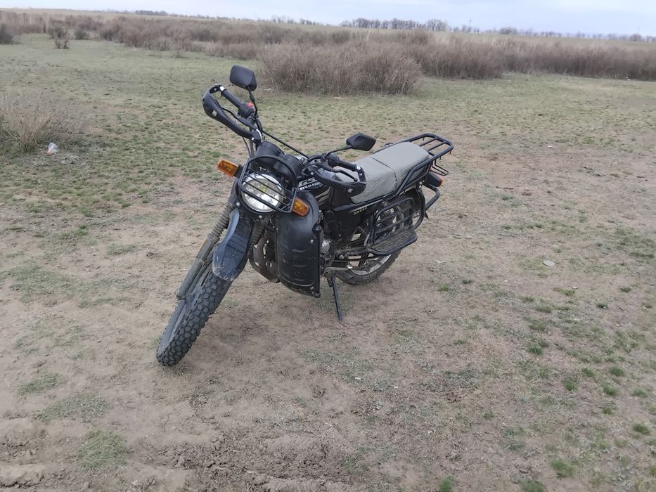 Продам мотоцикл 250кубов