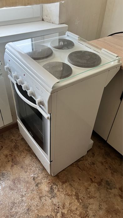 Продам электроплиту